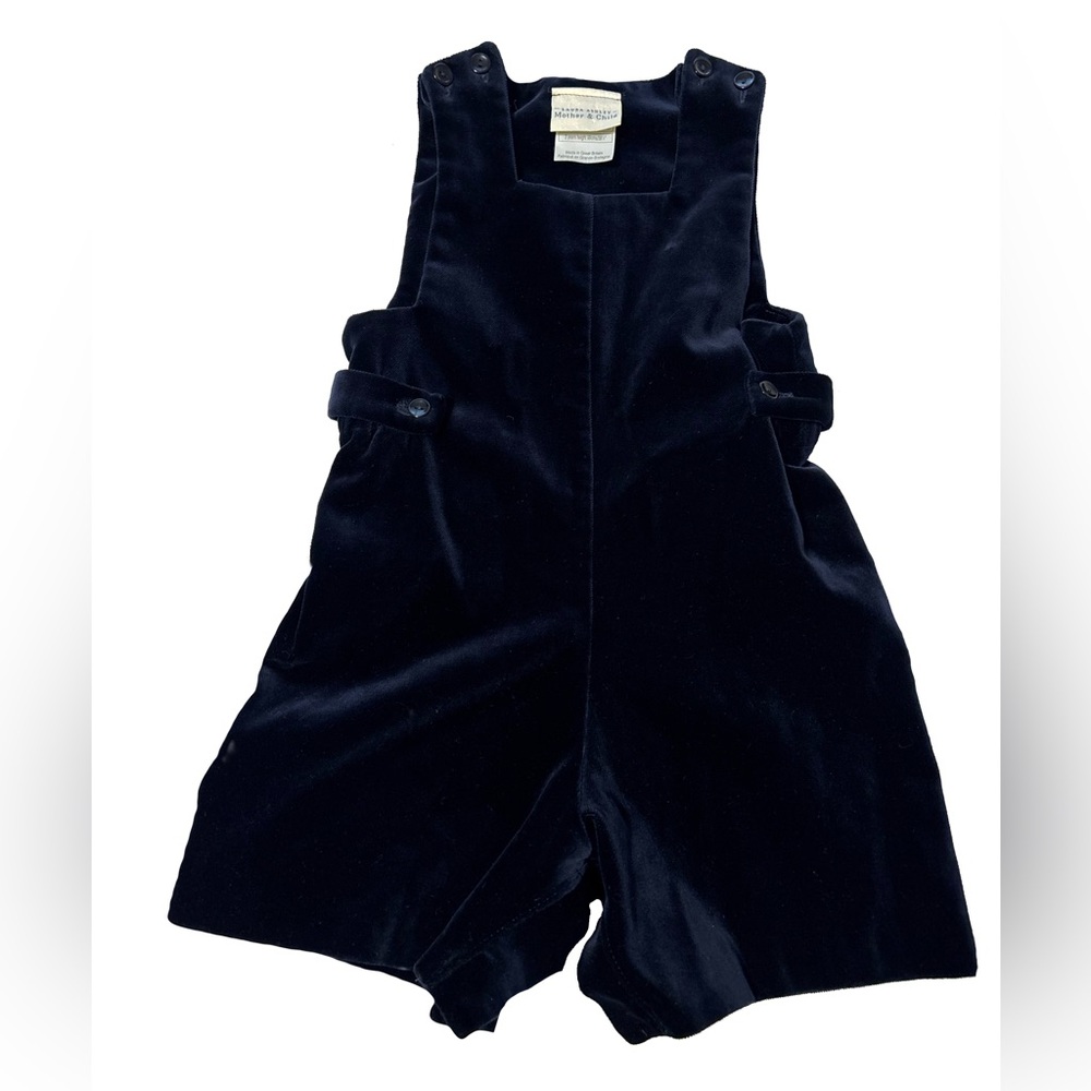 Smocked Navy Blue Velvet Shorts
Jumper Romper